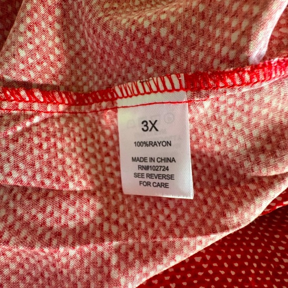 GRAND & GREENE NWT RED & WHITE SLEEVELESS TOP/ TUNIC SIZE 3X - Picture 4 of 5